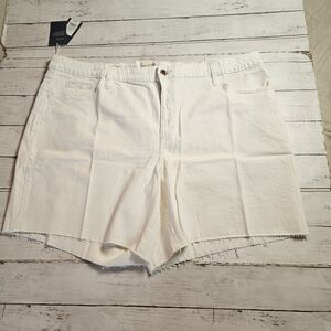 Universal Threads Vintage Bermudas White Size  24 NWT